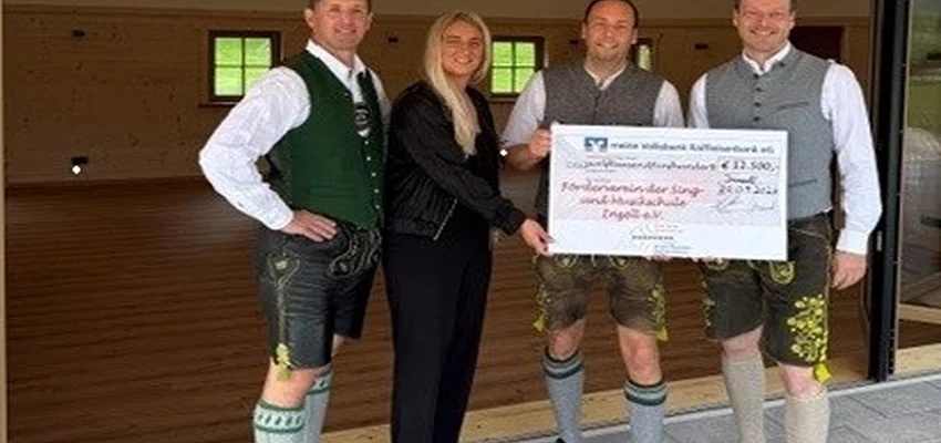Scheckübergabe